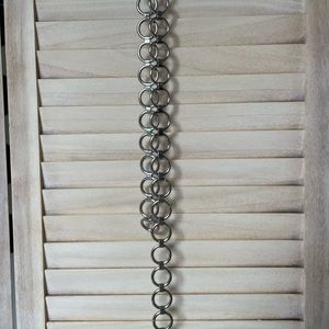 urban outfitters chain belt